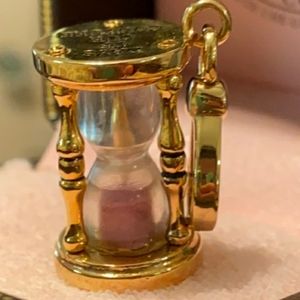 NIB JUICY COUTURE HOURGLASS CHARM